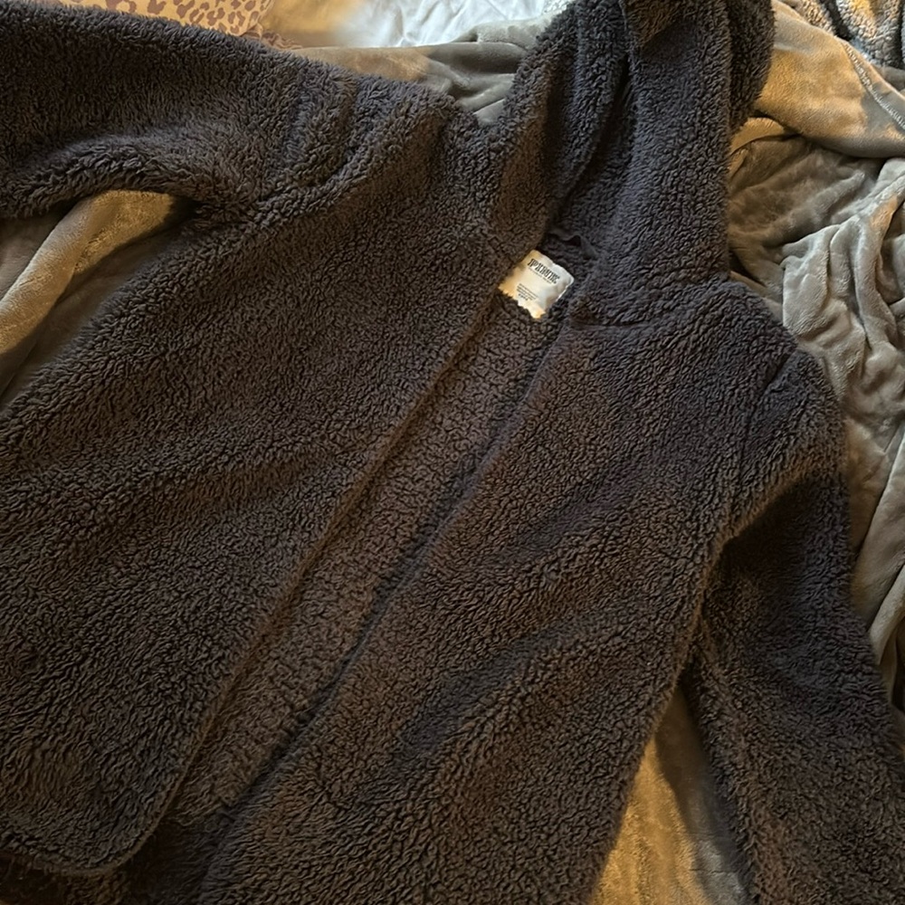 VS PINK Sherpa cardigan